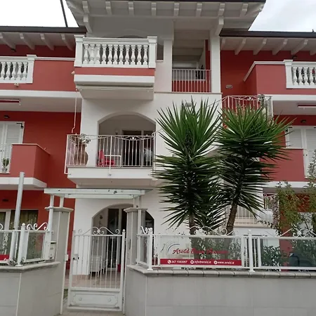 Arold * Francavilla Al Mare