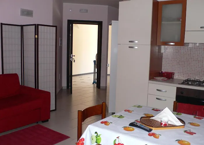 Arold فرانكافيلا أل ماري