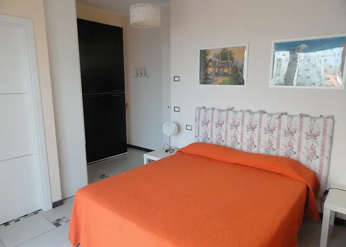 Arold فرانكافيلا أل ماري