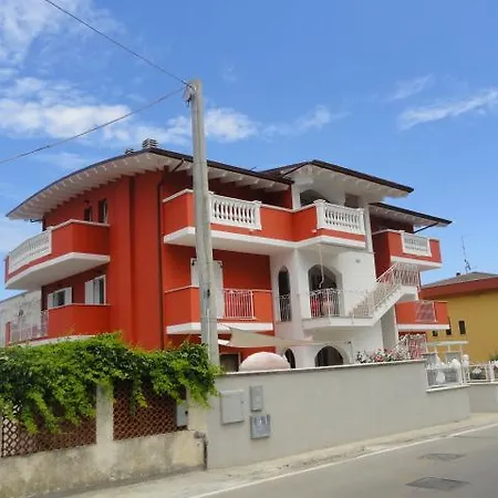 Arold Casa Vacanze Aparthotel